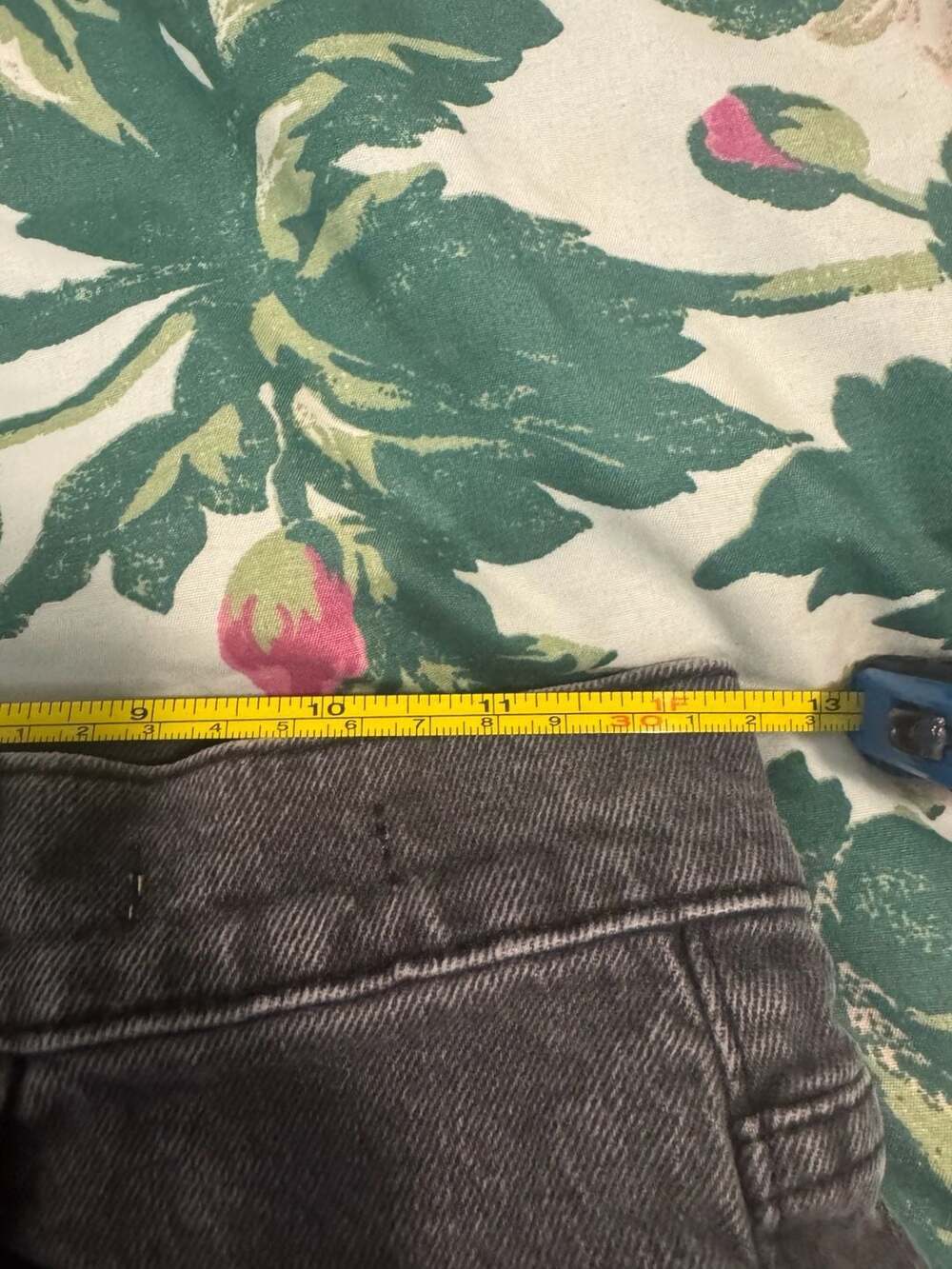 PacSun Stretch Crop Boot High Rise Jeans in Washed Black - Picture 5 of 7